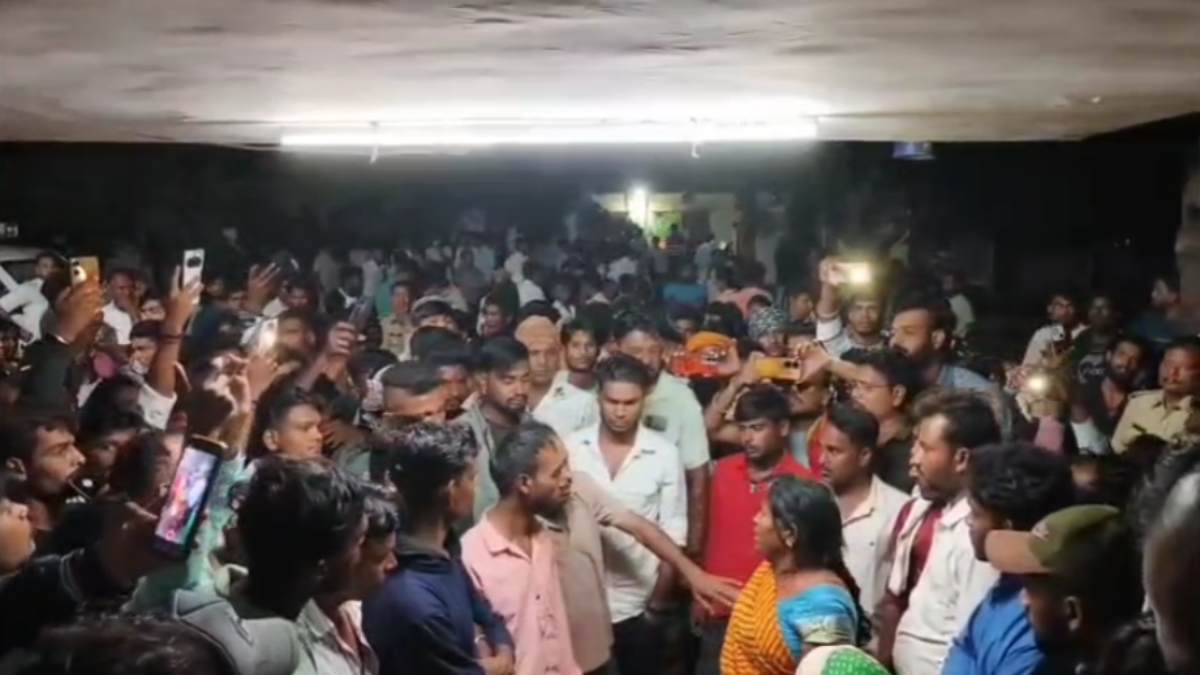 MP में लव जिहाद: अश्लील वीडियो बनाकर लड़की को किया ब्लैलमेल, धर्म परिवर्तन कर शादी का बनाया दबाव, कीटनाशक पिलाया, इलाज के दौरान मौत