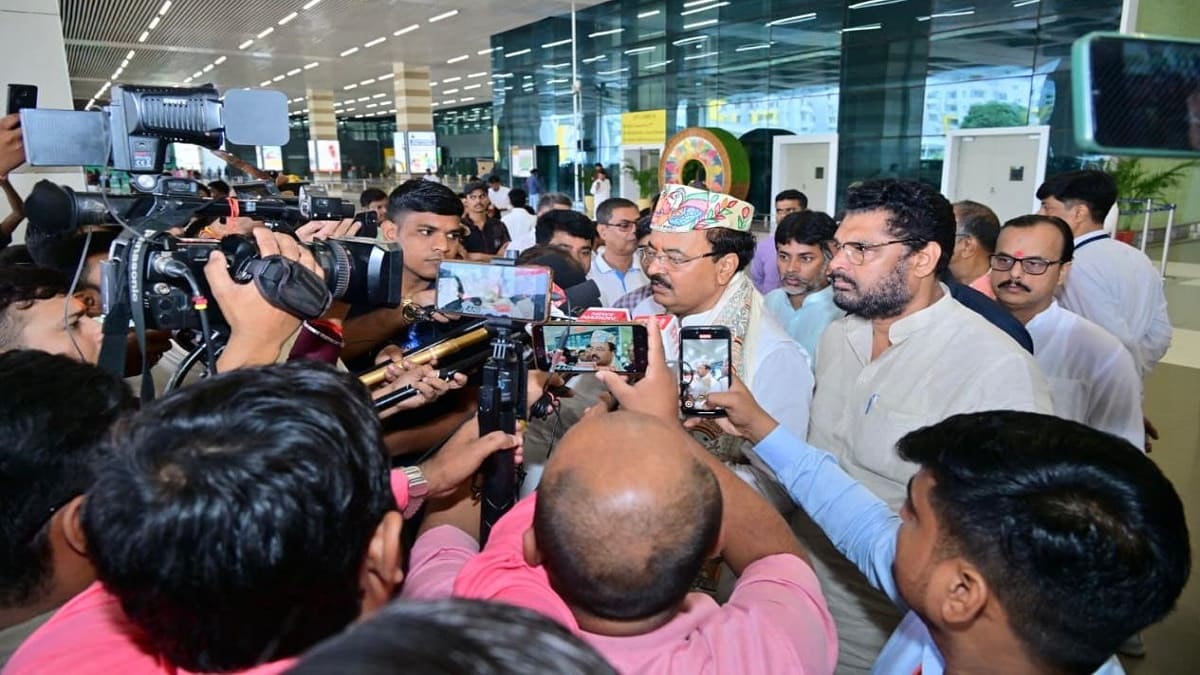 बिहार में किसकी होगी जीत, ओवैसी को कितनी मिलेगी सीट, उद्धव ठाकरे के बयान पर क्या बोले केशव प्रसाद, पढ़ें पूरी विस्तार से खबर