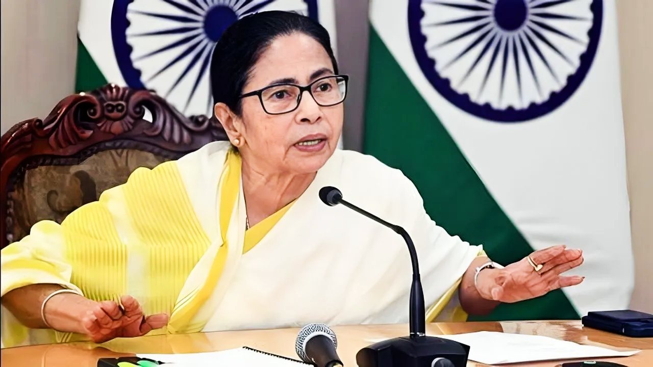 चुनाव से पहली दीदी को हुई मरीजों-डॉक्टरों की सुरक्षा की चिंता, बंगाल के अस्पतालों में सख्त सुरक्षा के दिए निर्देश, कहा- लापरवाही नहीं की जाएगी बर्दाश्त