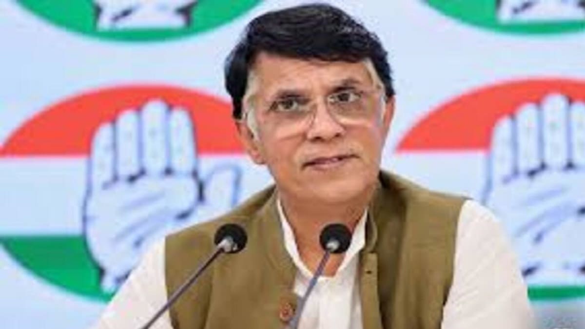 बिहार से शुरू हुआ लोकतंत्र के खिलाफ प्रयोग, अब 12 राज्यों में दोहराया जा रहा वही मॉडल, पवन खेड़ा ने बताया खतरनाक संकेत