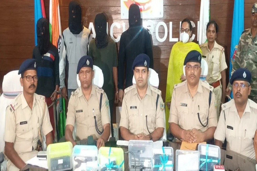 ड्रोन के जरिये मंगाए हथियार, फिर कारोबारियों से मांगने लगे रंगदारी; झारखंड की आपराधिक घटनाओं में सामने आया पाकिस्तानी कनेक्शन, 5 गिरफ्तार