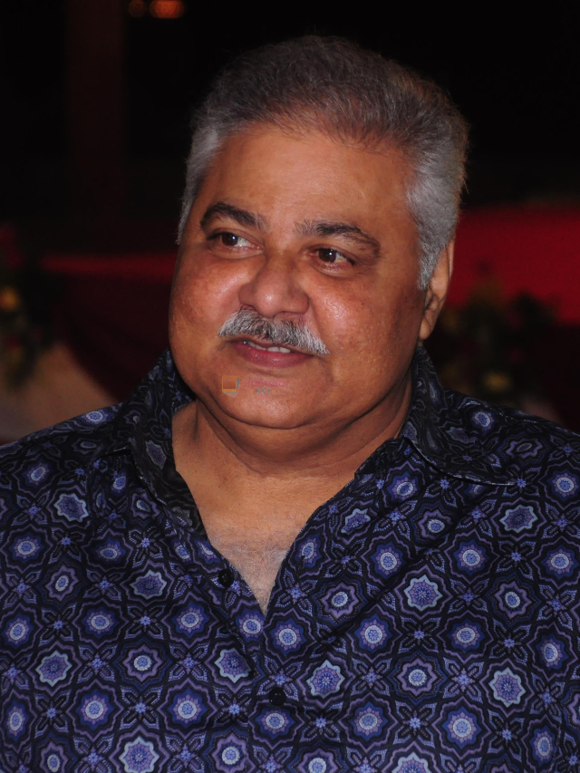Satish Shah Death: 250 से ज्यादा फिल्मों में किया काम, ऐसा रहा था सतीश शाह का फिल्मी करियर Satish Shah Death: 250 से ज्यादा फिल्मों में किया काम, ऐसा रहा था सतीश शाह का फिल्मी करियर
