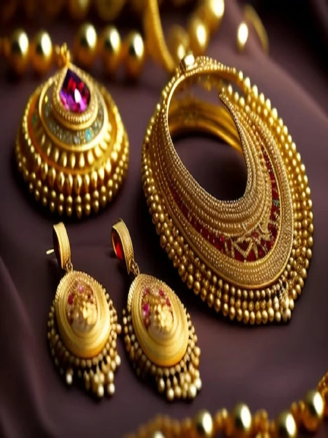 Gold Jewellery: क्या सोना भी रखे-रखे हो जाता है खराब? जानिये सच