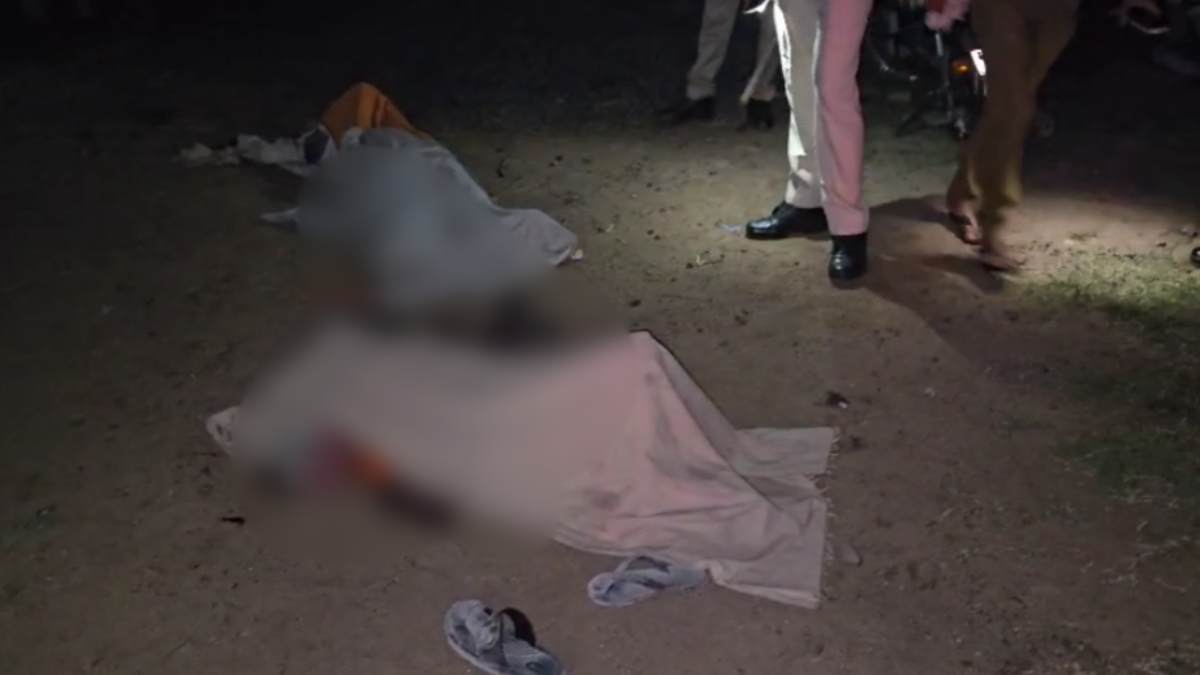 कलयुगी बेटे का खौफनाक कांड: लोहे की रॉड से माता-पिता को उतारा मौत के घाट, खून से सनी लाशें बरामद  