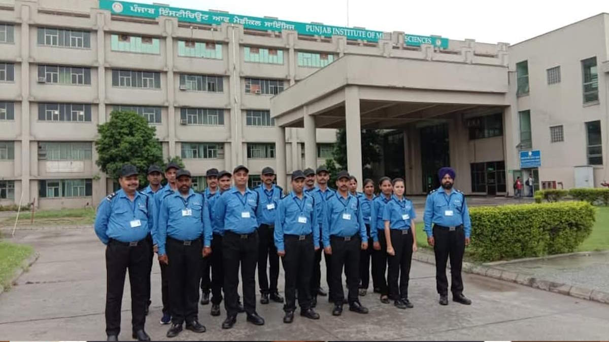 Punjab News: मारपीट की बढ़ती घटनाओं को रोकने सरकारी अस्पतालों में तैनात होंगे सिक्योरिटी गार्ड…