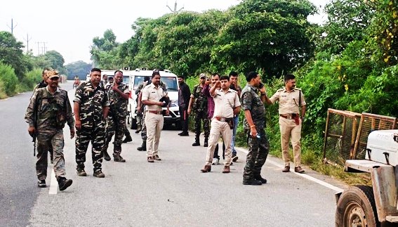 पुलिस और राहुल दुबे गैंग के बीच मुठभेड़: बड़ी वारदात की बना रहे थे प्लानिंग, दो बदमाश घायल ; भारी मात्रा में हथियार जब्त