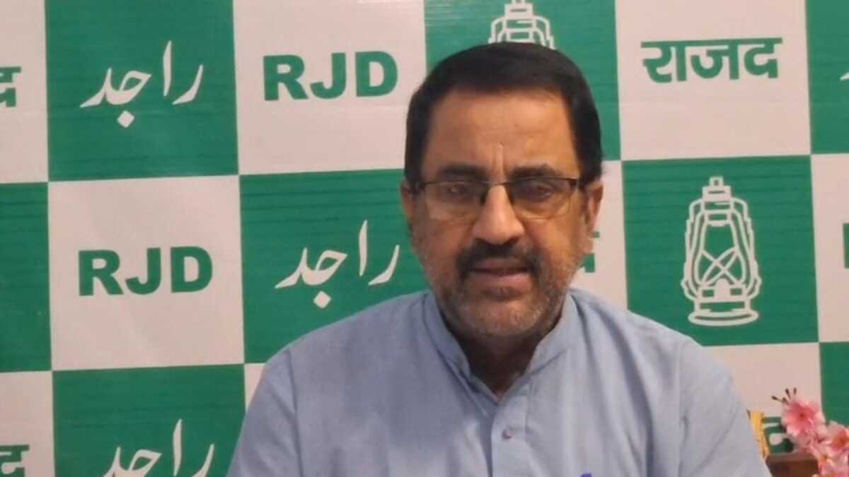 महिला रोजगार योजना पर आरजेडी का आरोप: डीबीटी ट्रांसफर से चुनाव आचार संहिता का उल्लंघन, वोटरों को प्रभावित करने की कोशिश