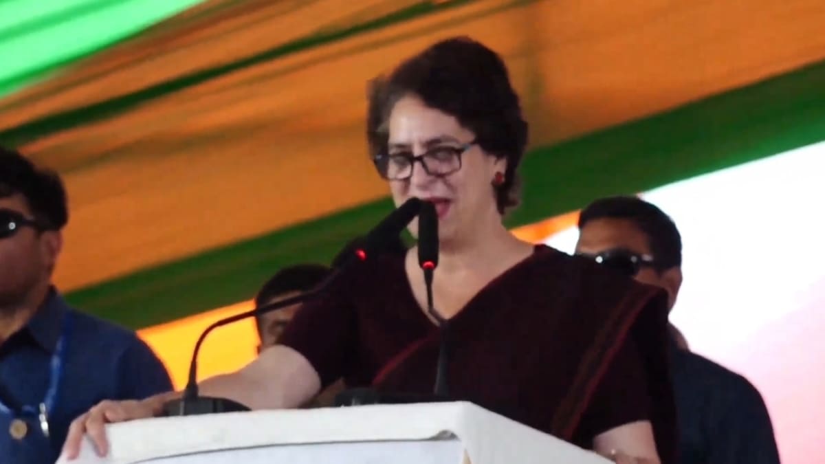 बेगूसराय में प्रियंका गांधी का तीखा प्रहार- 20 साल की सरकार ने जनता का हक छीना, अब बदलाव जरूरी