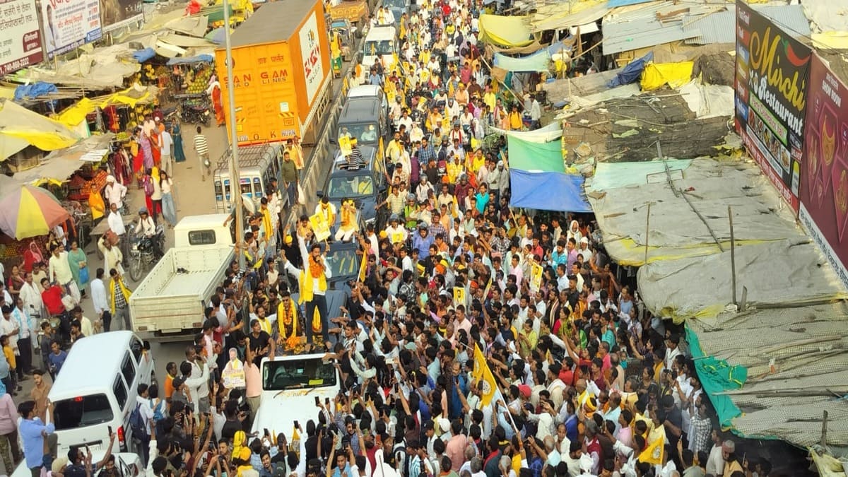 डेहरी में चंद्रशेखर की हुंकार और कोचस में रितेश पांडे का जलवा, रोहतास में चुनावी माहौल हुआ गर्म, दोनों जगह उमड़ी जबरदस्त भीड़