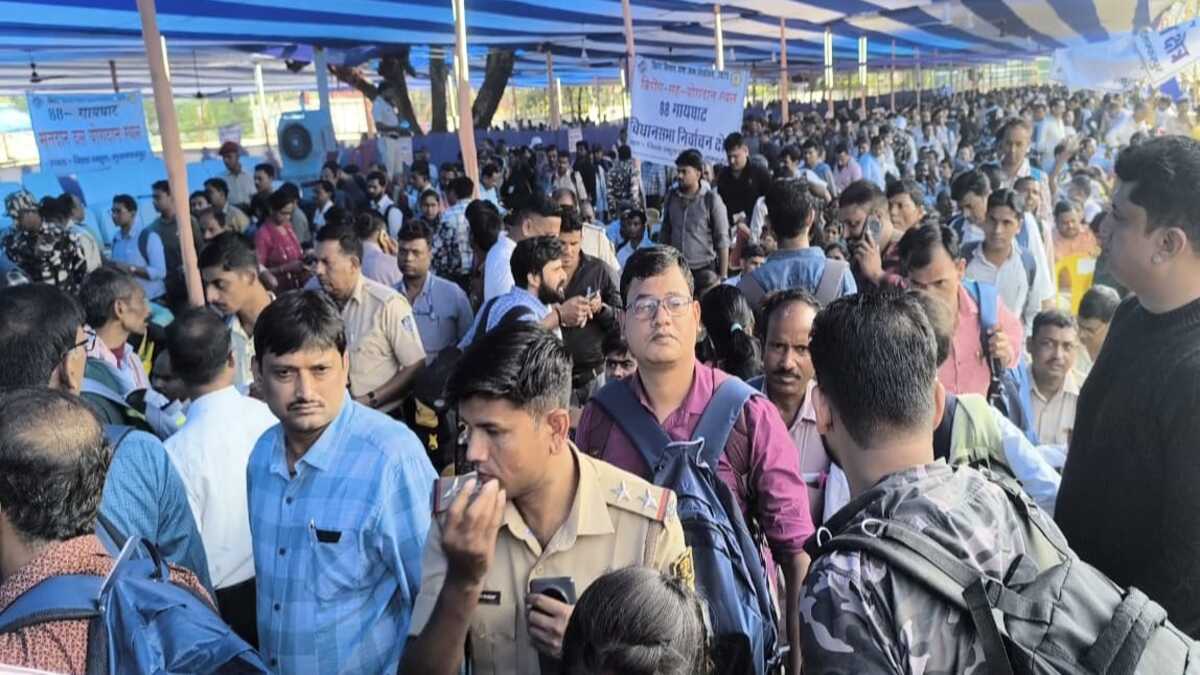 मुजफ्फरपुर में 11 विधानसभा में होगा मतदान, चुनाव आयोग की तैयारी पूरी, सुबह सात बजे से वोटिंग होगी शुरू