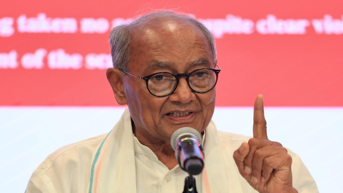 मतदान से ठीक पहले दिग्विजय का बयान, चुनाव आयोग पर हमला करते हुए बोले- SIR पूरी तरह असफल, राहुल गांधी ने दिए 100% वोट चोरी के प्रमाण