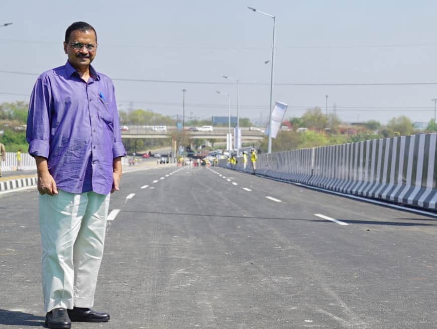 Road Development in Punjab : अरविंद केजरीवाल ने पंजाब के गाँवों की सड़कों की फोटो साझा कर बताया – 19,000 KM की सड़कें पूरे पंजाब में बन रही