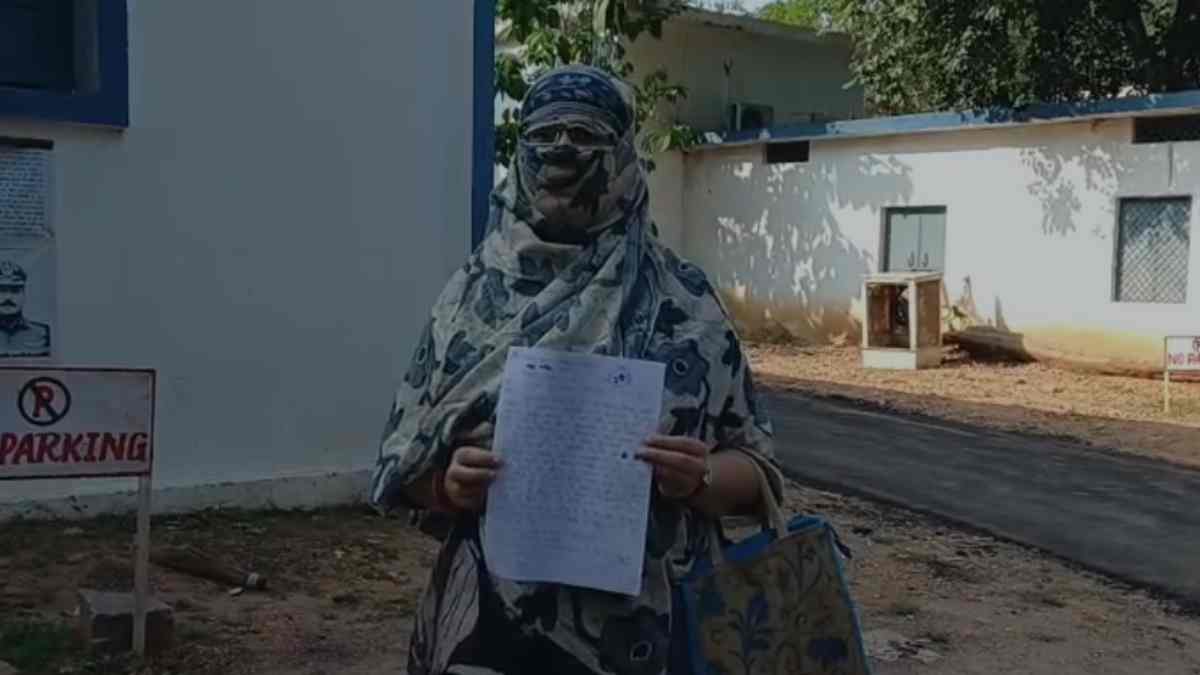 गर्भवती महिला शिक्षिका ने प्राचार्य पर लगाया छेड़छाड़ का आरोप: शिकायत के बाद भी दर्ज नहीं हुई FIR, अब पीड़िता ने SP से लगाई गुहार