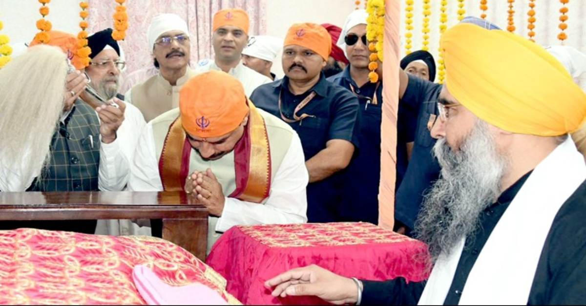 सीएम डॉ मोहन ने गुरु नानक जयंती की दी बधाई: गुरुद्वारे में टेका माथा, मुख्यमंत्री ने की ये बड़ी घोषणा