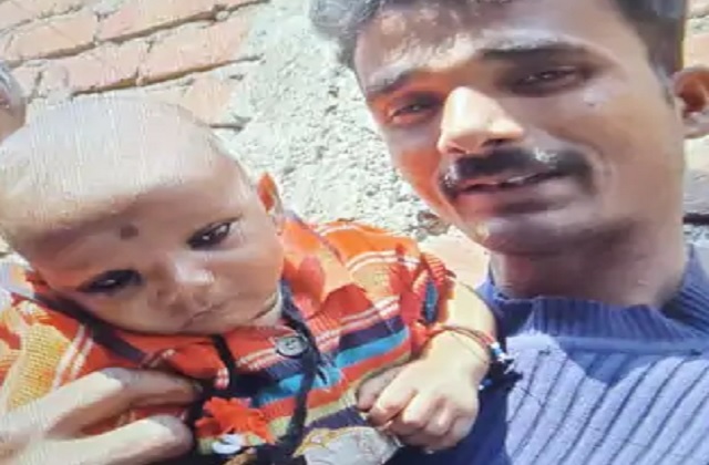 माचिस से खेल रहा था बच्चा, चली गई जान