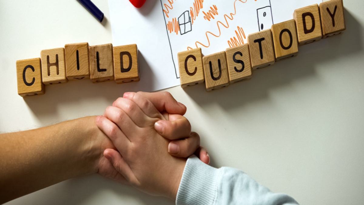 फैमिली कोर्ट ने कहा-माता-पिता को कस्टडी देने से पहले बच्चों की इच्छा जानना भी जरूरी