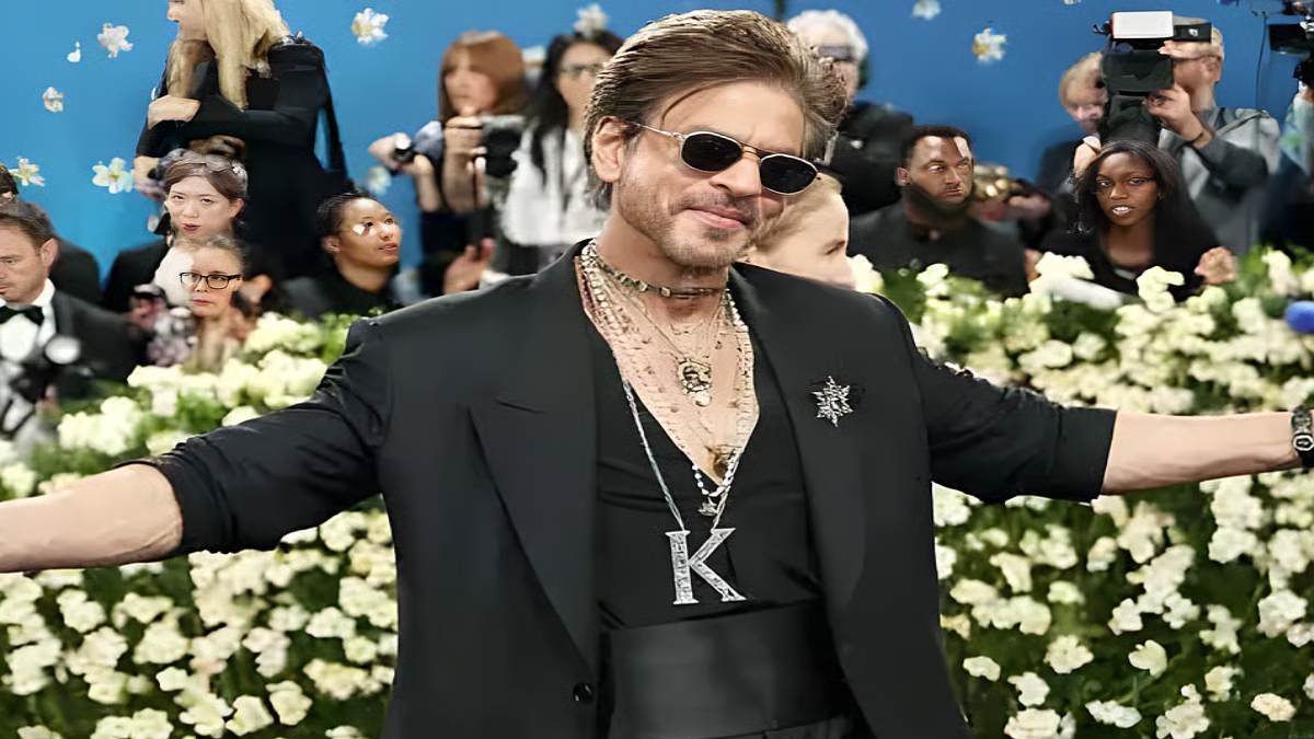 Shah Rukh Khan के जन्मदिन पर फैंस को मिल सकता है तोहफा, King को लेकर चल रही हैं ये अटकलें …
