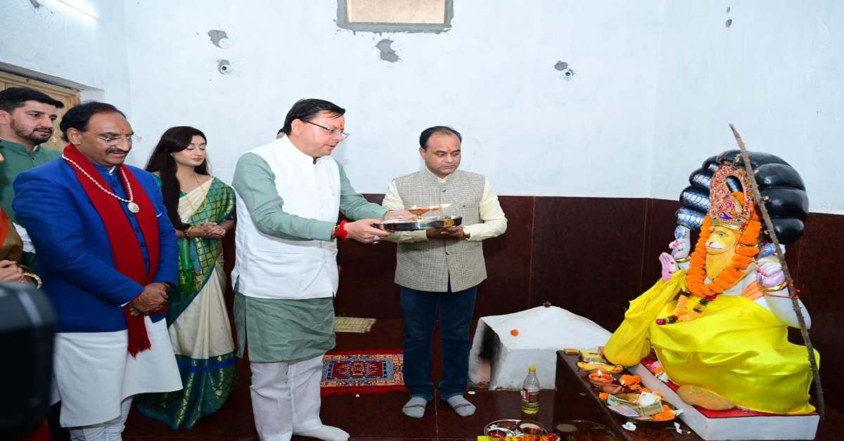 स्पर्श हिमालय महोत्सव के समापन पर CM धामी ने आंदोलनकारियों को किया नमन, कहा- लेखक गांव की परिकल्पना उन विचारों का प्रतीक है जो…