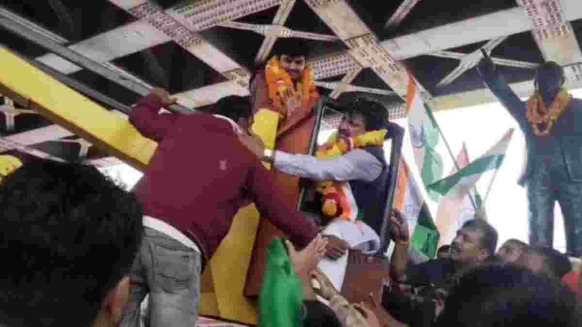 MP में ‘थप्पड़ कांड’ पर गरमाई सियासत: कांग्रेस और बीजेपी आमने-सामने, एक-दूसरे पर लगे हत्या की साजिश के आरोप